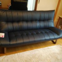 F様オーダー国産ソファー納品いたしました。