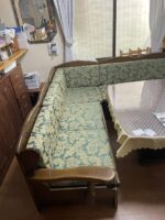 ソファーの張替えをご依頼いただきました。